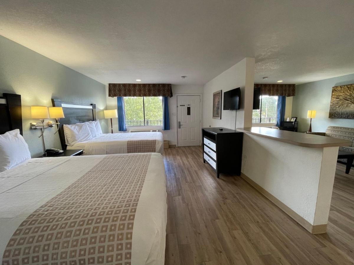 Tricove Inn & Suites Jacksonville Buitenkant foto